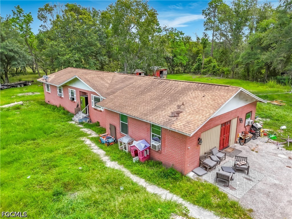 3 Bed SingleFamilyResidence for Sale in Acreage, photo 8