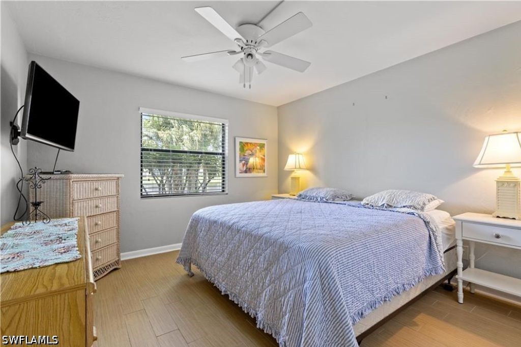 2 Bed Waterfront Home for Sale in Fort Myers, photo 8