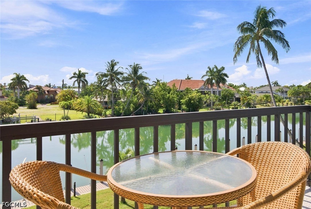 2 Bed Condominium for Sale in Tennisplace, photo 8