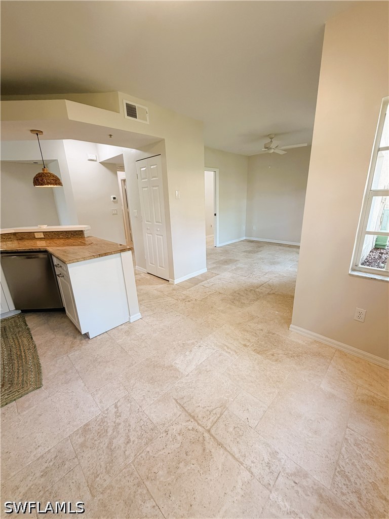2 Bed Waterfront Home for Sale in Pipers Grove, photo 8