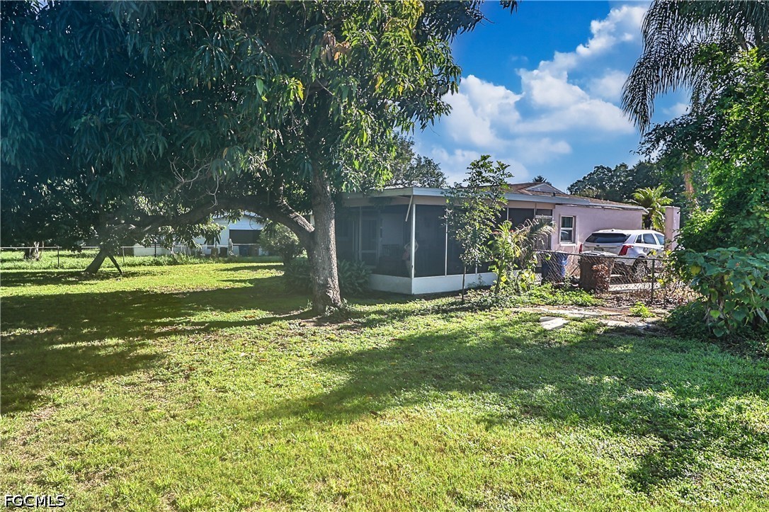 3 Bed SingleFamilyResidence for Sale in Morse Shores, photo 8