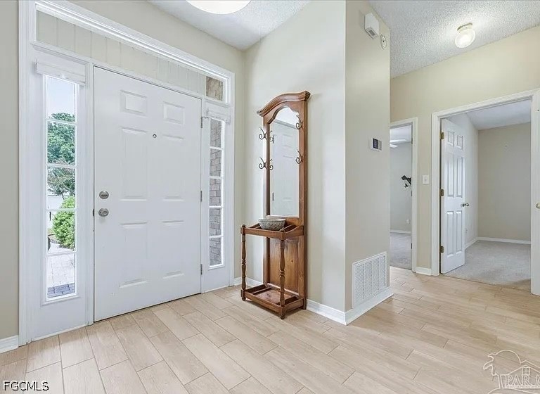 3 Bed SingleFamilyResidence for Sale in Pensacola, photo 8