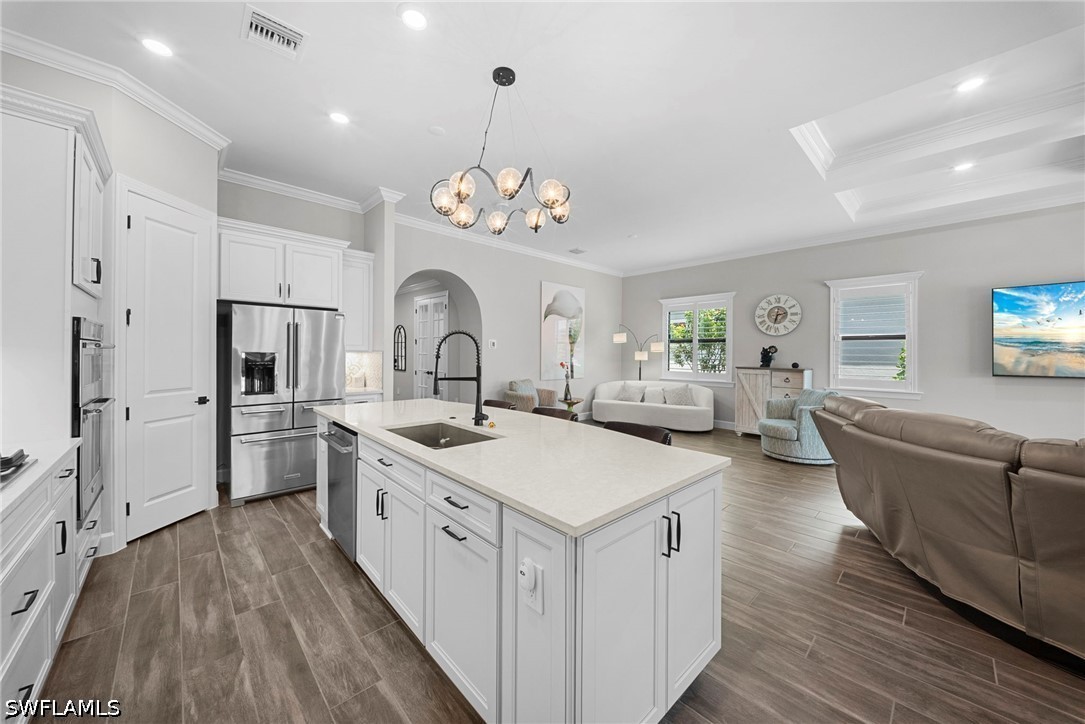 3 Bed Pool Home for Sale in Naples, photo 8