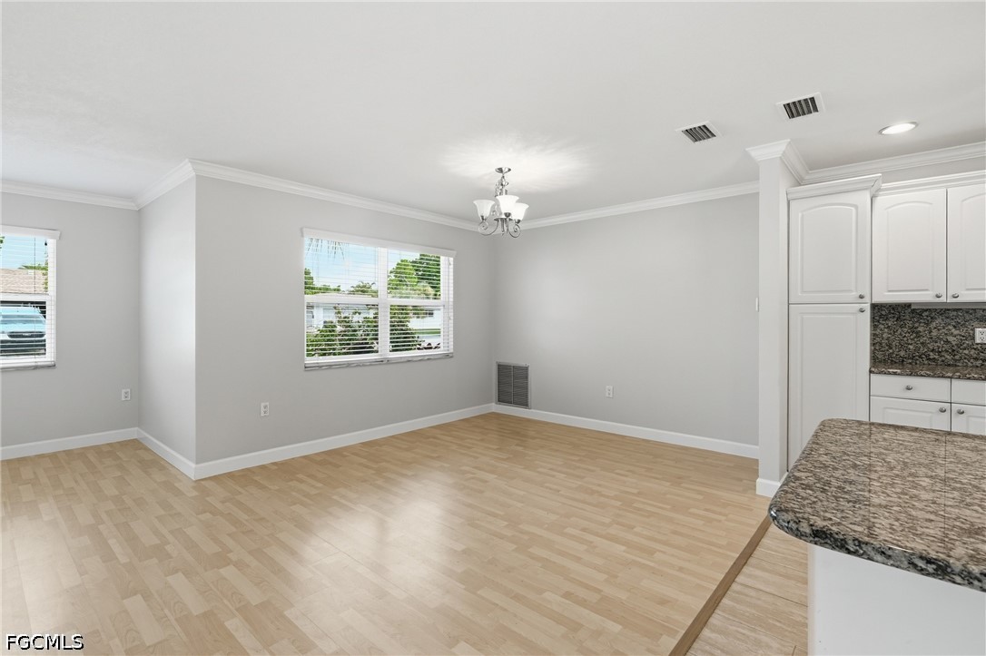 2 Bed Pool Home for Sale in Fort Myers Villas, photo 8