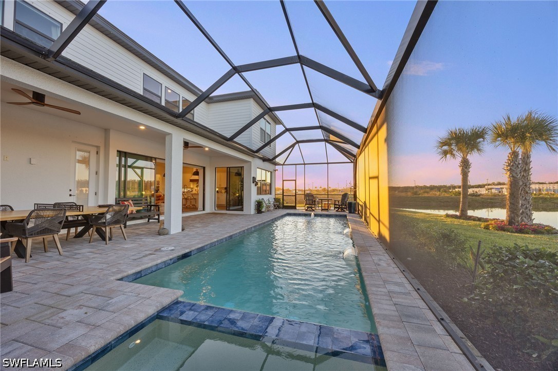 6 Bed Pool Home for Sale in Avalon Park, photo 8