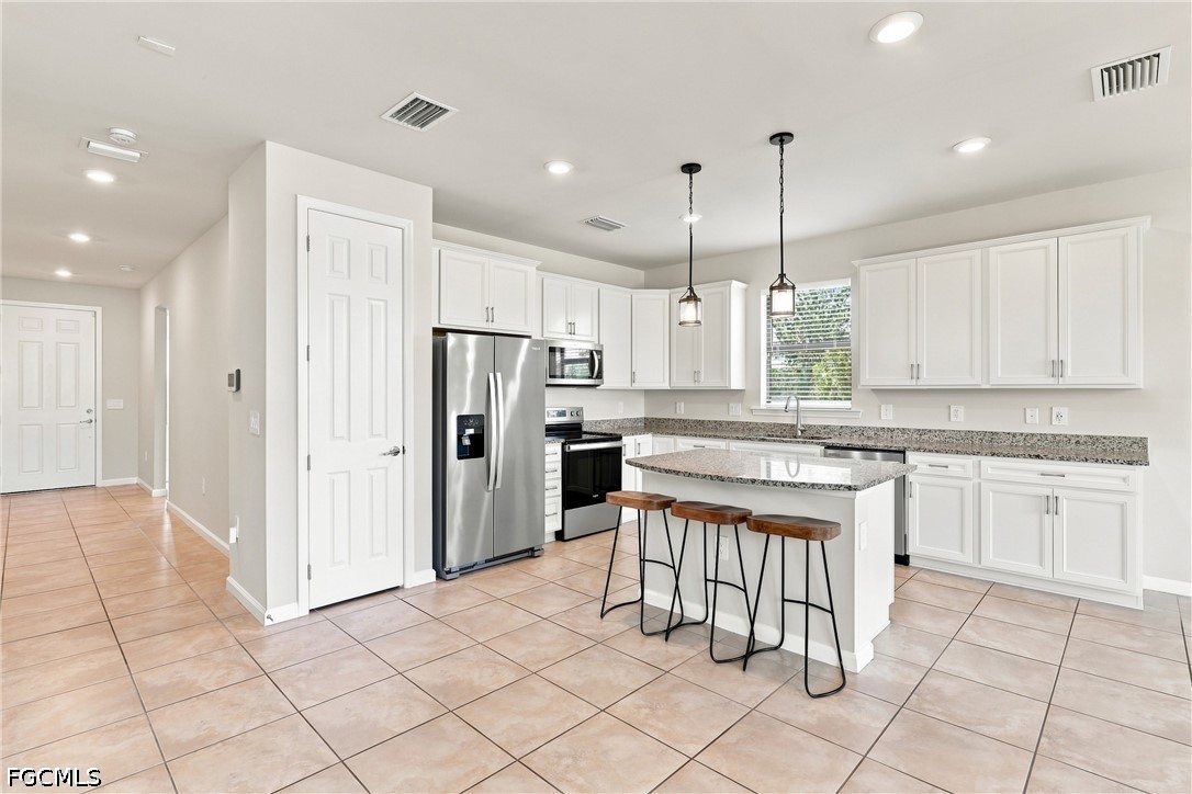 3 Bed SingleFamilyResidence for Sale in Alva, photo 8