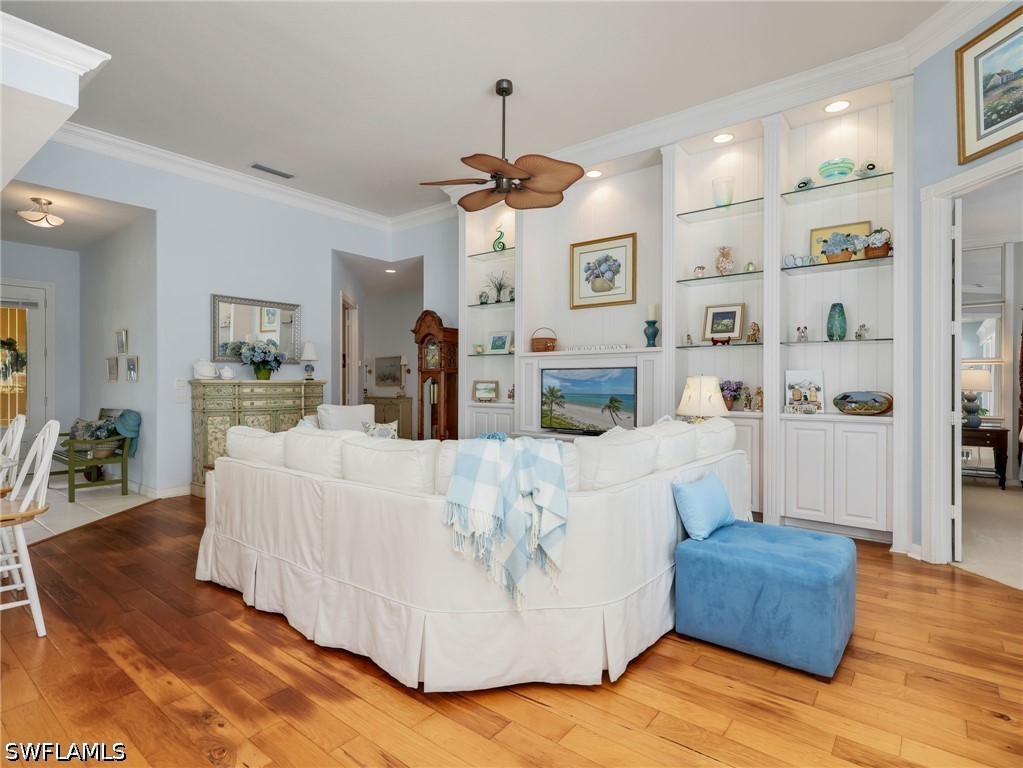 3 Bed Pool Home for Sale in Island Walk, photo 8