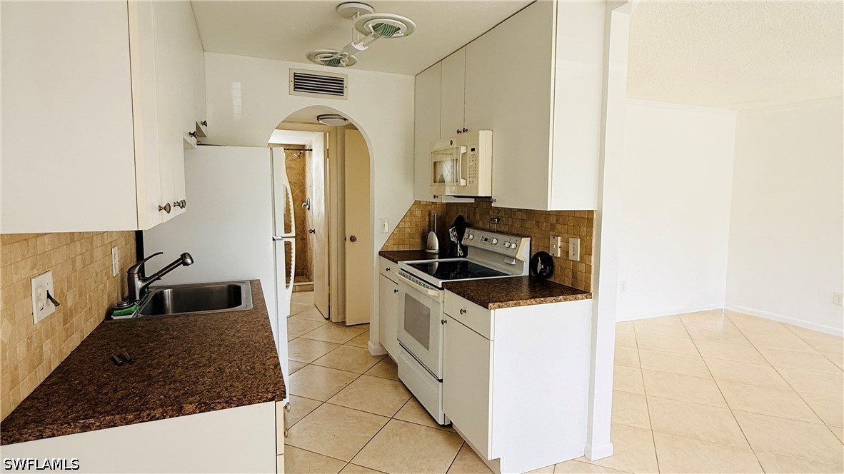 1 Bed Condominium for Sale in Royal Palm Point, photo 8