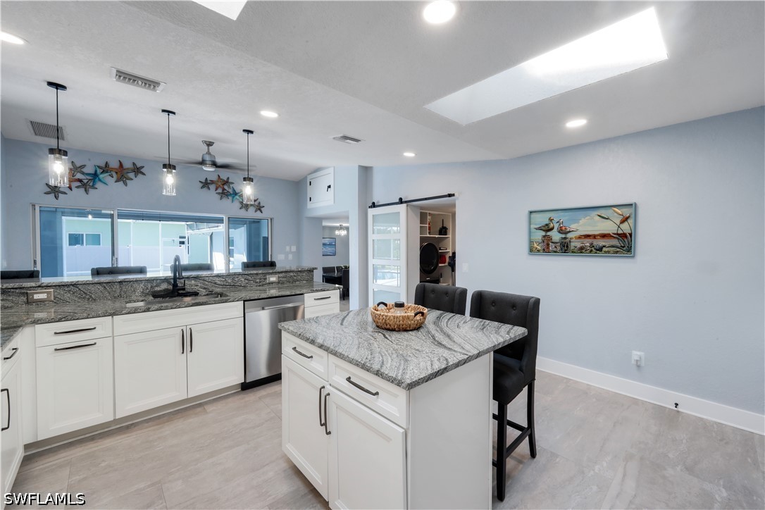 3 Bed Pool Home for Sale in Cape Coral, photo 8