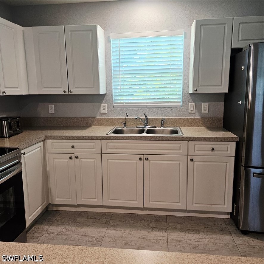 3 Bed SingleFamilyResidence for Sale in Lehigh Acres, photo 8