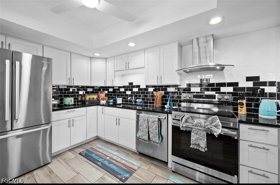 2 Bed Waterfront Home for Sale in Timbercreek, photo 8