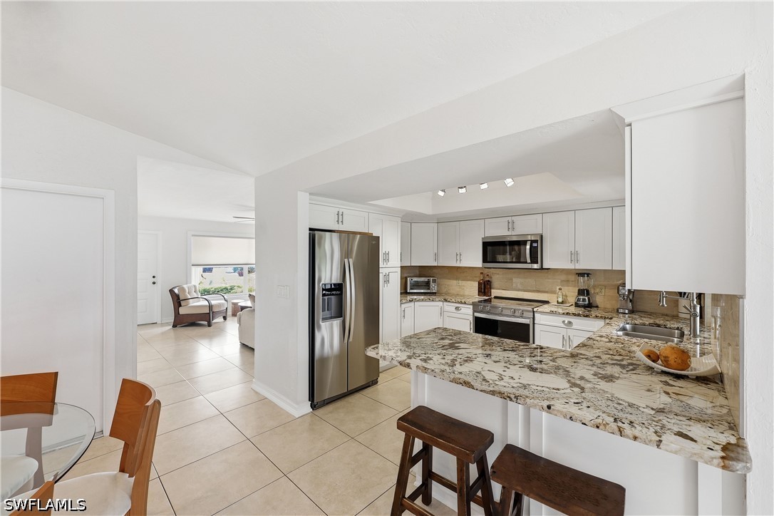 3 Bed SingleFamilyResidence for Sale in South Pointe, photo 8