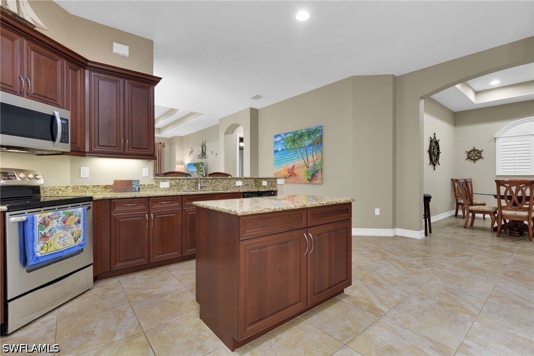 3 Bed Pool Home for Sale in Moorgate Point, photo 8