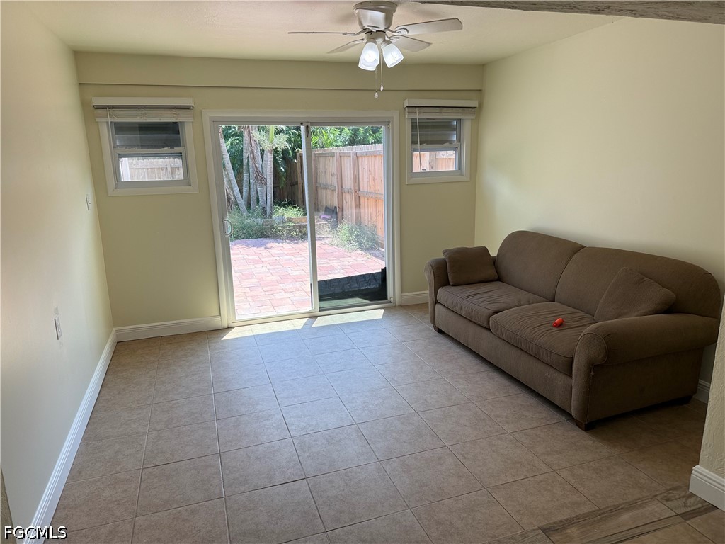 3 Bed Duplex for Sale in Cape Coral, photo 8