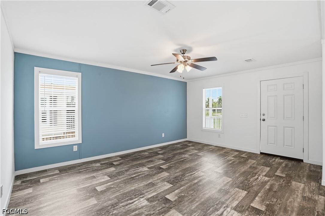 3 Bed ManufacturedHome for Sale in Fort Myers, photo 8