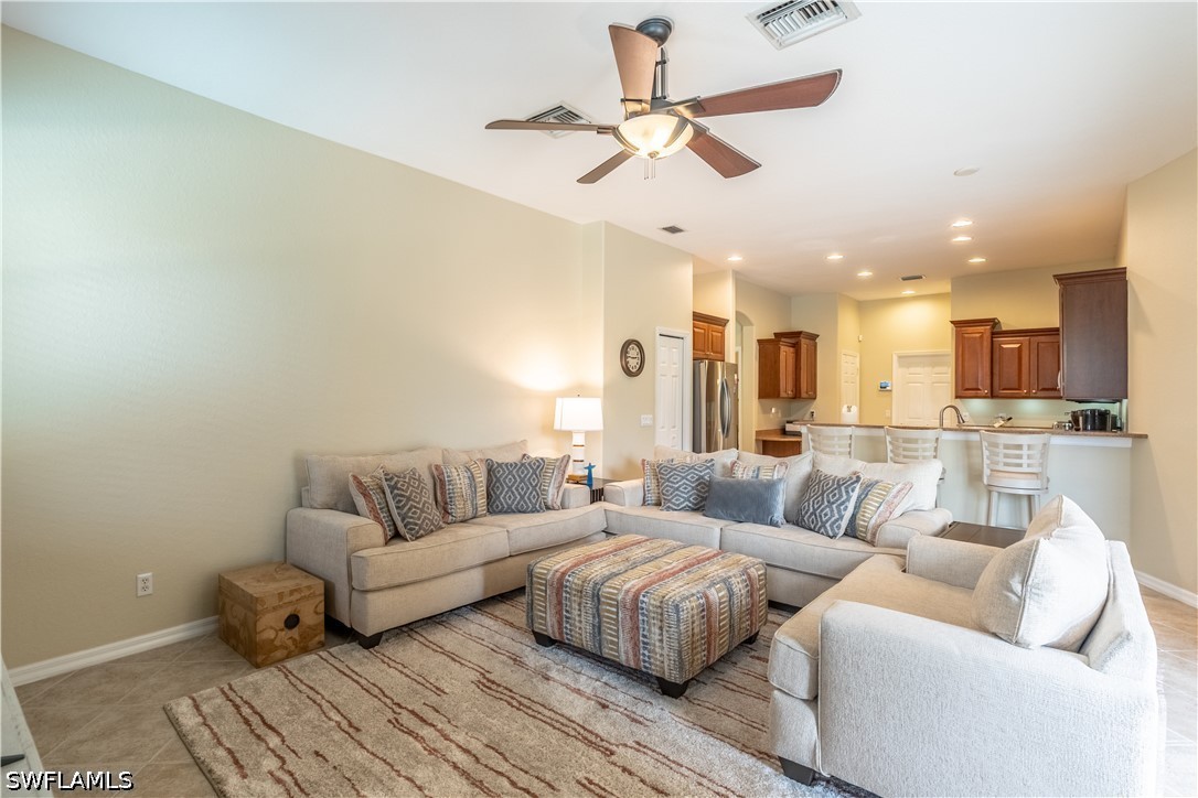 4 Bed Pool Home for Sale in Stoneybrook, photo 8