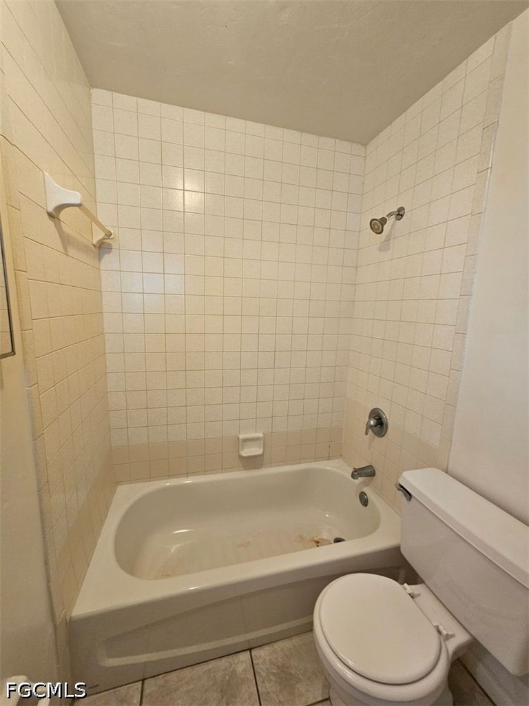 2 Bed Condominium for Sale in Cape Coral, photo 8