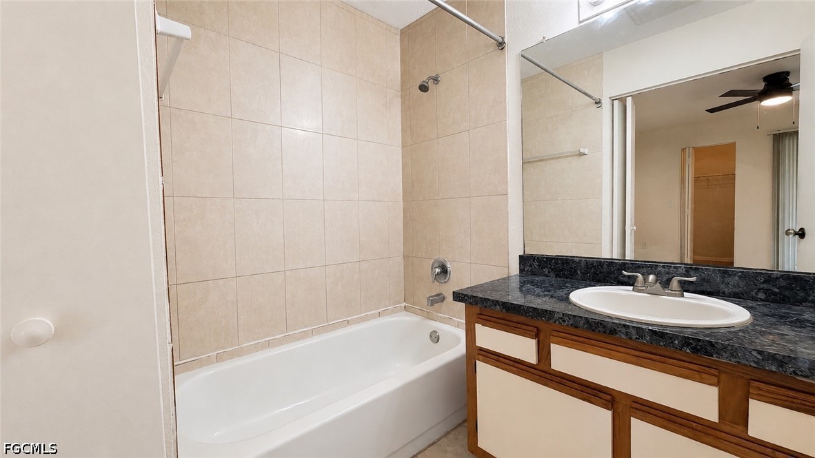 1 Bed Condominium for Sale in Venetian Palms, photo 8