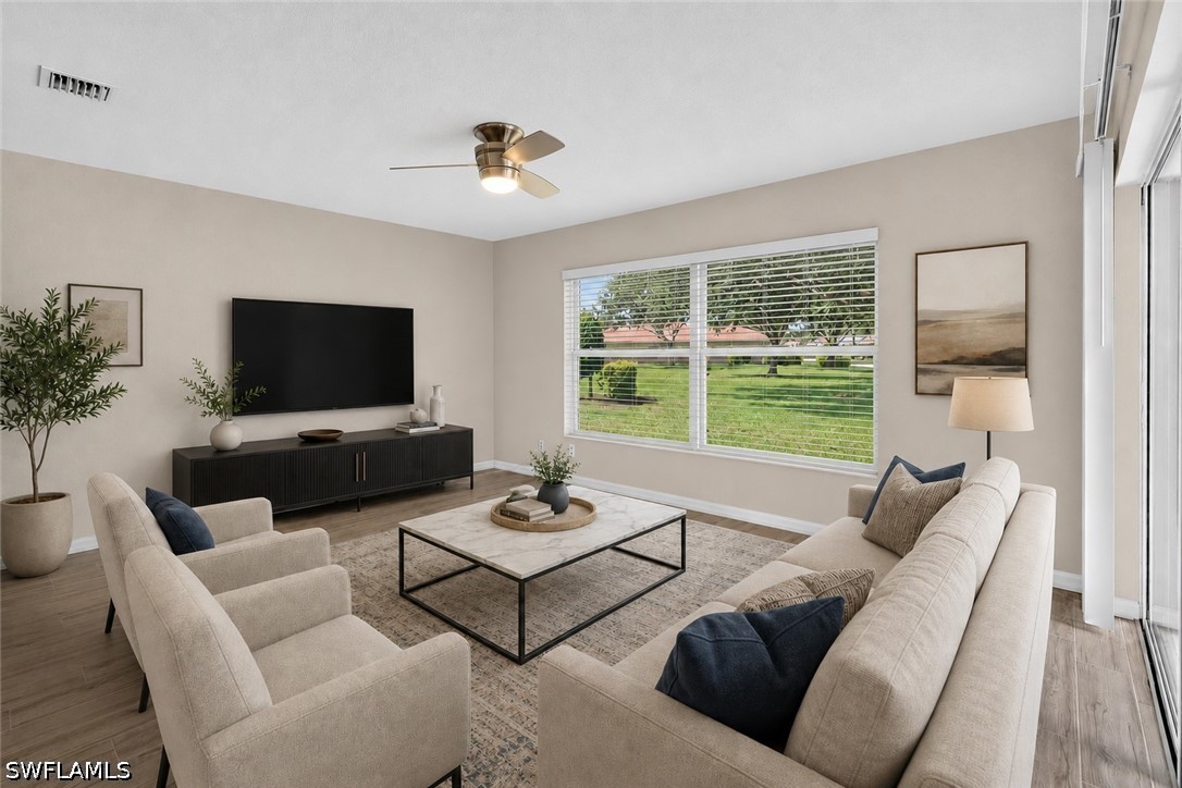 4 Bed SingleFamilyResidence for Sale in Estero, photo 8