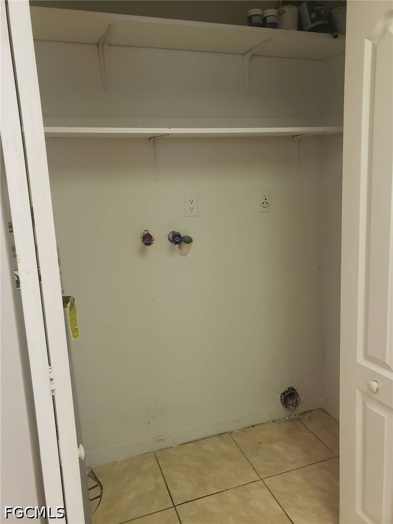 1 Bed Condominium for Sale in Cape Coral, photo 8