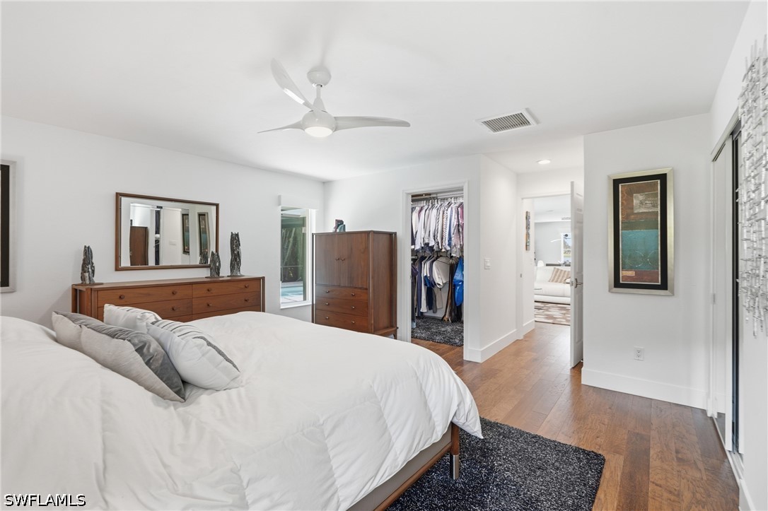 3 Bed Pool Home for Sale in Lakewood, photo 8