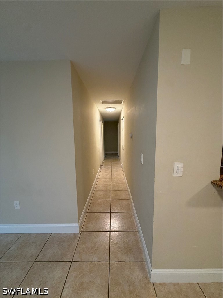3 Bed SingleFamilyResidence for Sale in Naples, photo 8