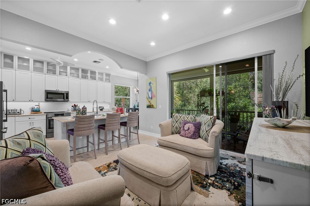 2 Bed Condominium for Sale in Portofino, photo 8