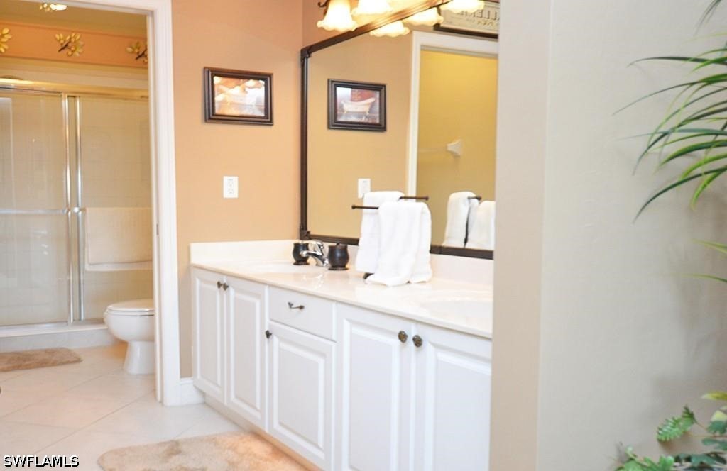 2 Bed Condominium for Sale in Blue Heron, photo 8
