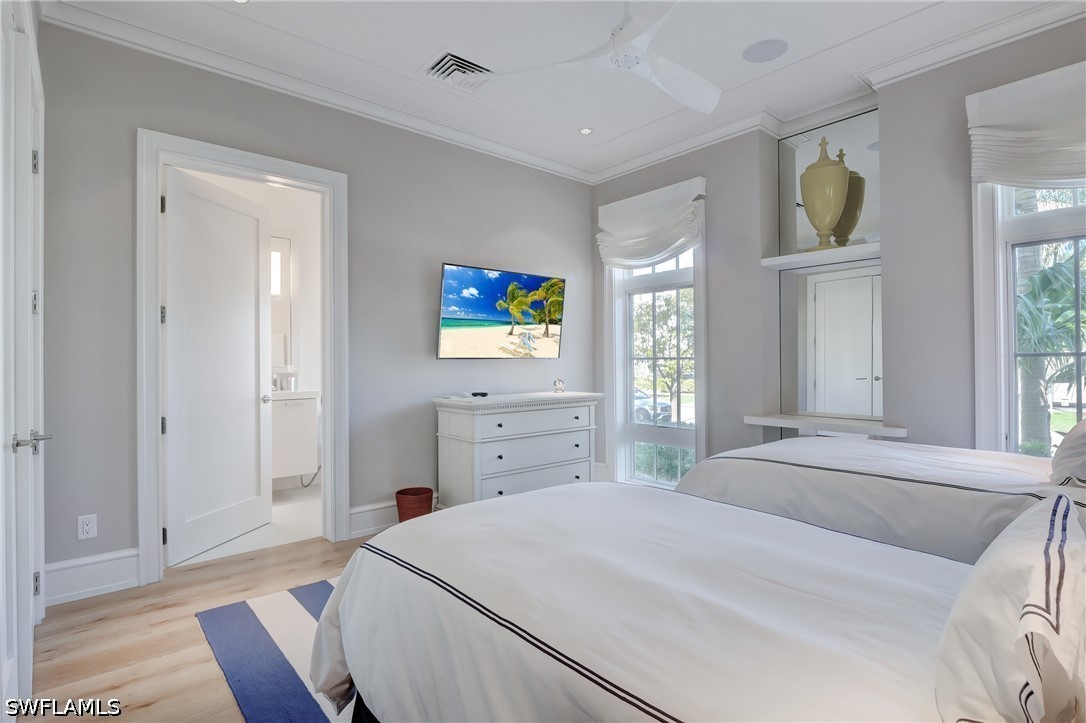 4 Bed Pool Home for Sale in Olde Naples, photo 8