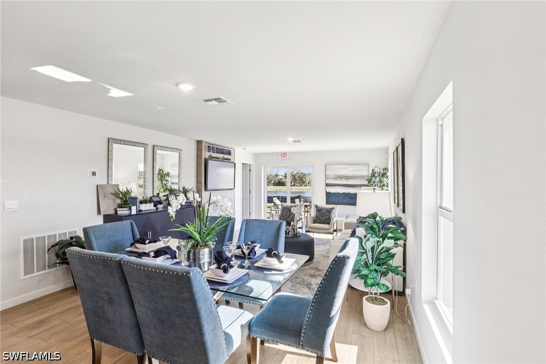 4 Bed SingleFamilyResidence for Sale in Asher Park, photo 8