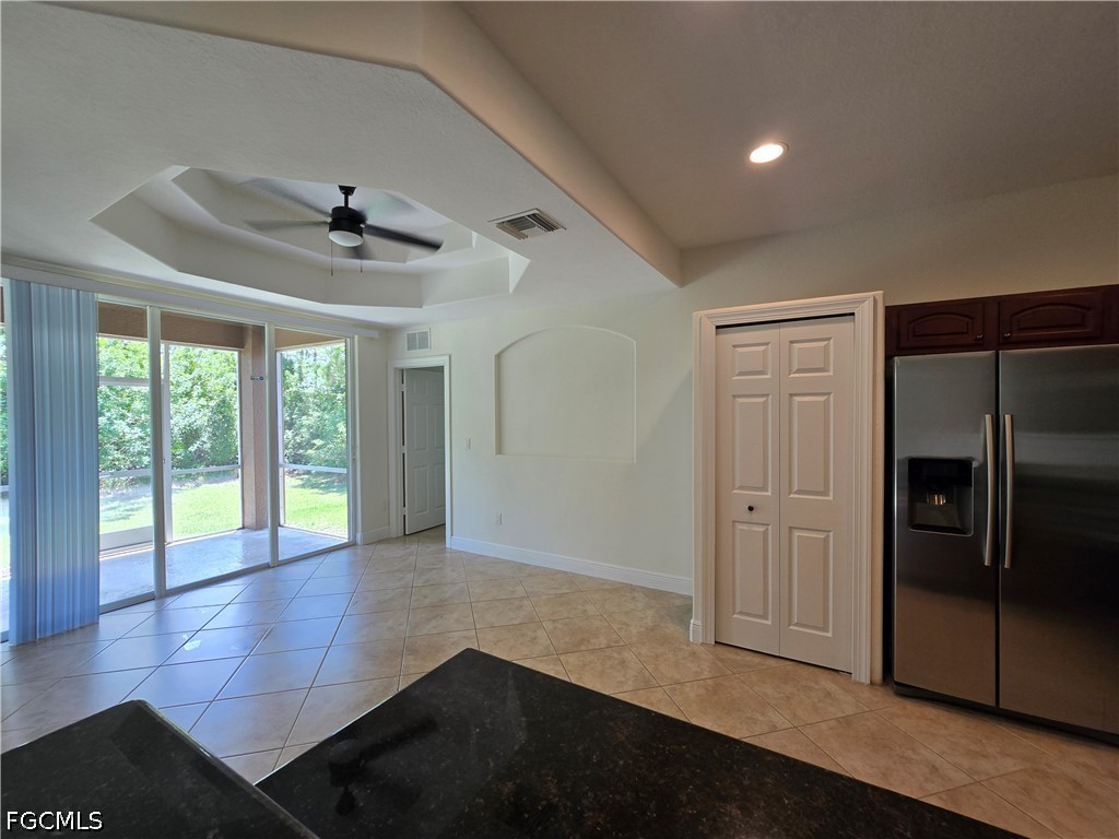 3 Bed SingleFamilyResidence for Sale in Lehigh Acres, photo 8