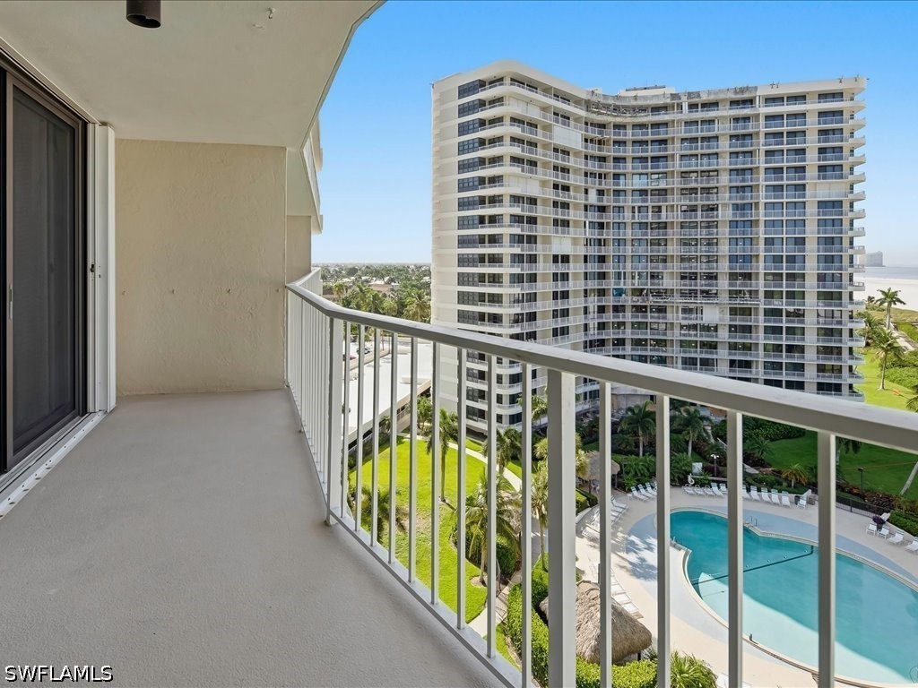2 Bed Waterfront Home for Sale in Marco Island, photo 8