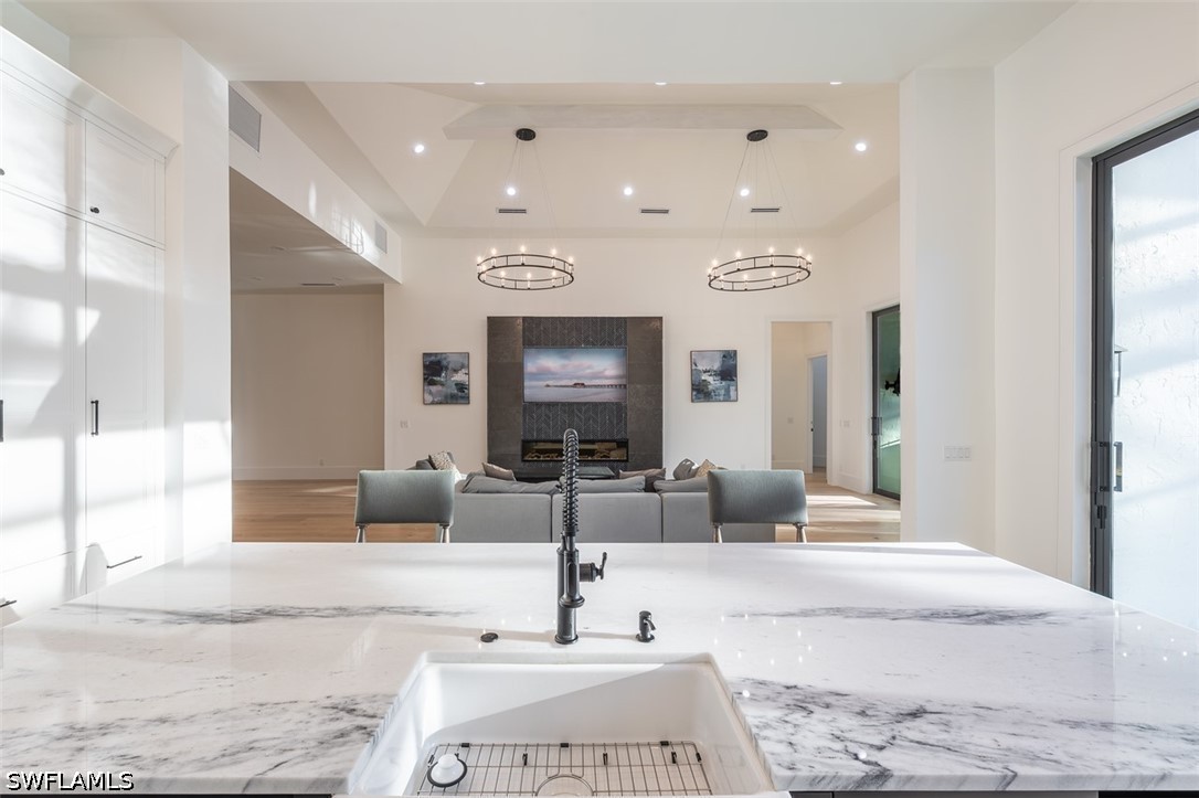 5 Bed Pool Home for Sale in Naples, photo 8