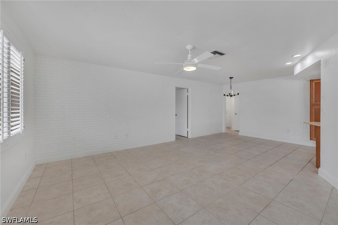 3 Bed Pool Home for Sale in Moorings, photo 8