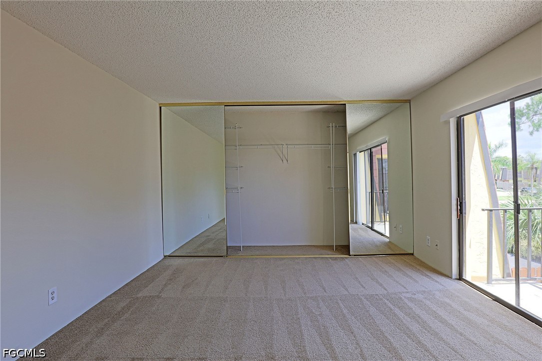 2 Bed Townhouse for Sale in Fort Myers, photo 8