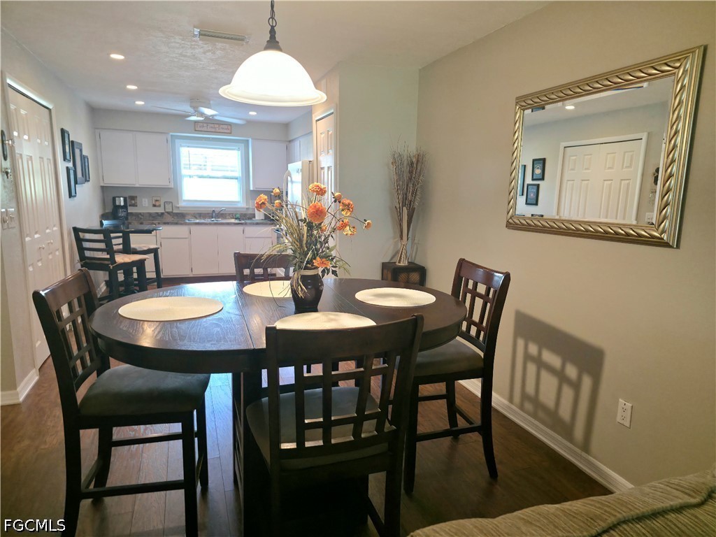 1 Bed Pool Home for Sale in Fort Myers, photo 8