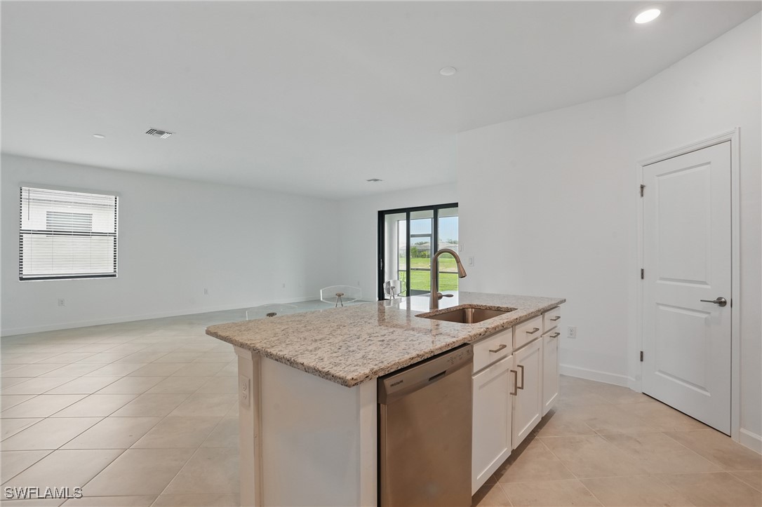 4 Bed Waterfront Home for Sale in Timber Creek, photo 9