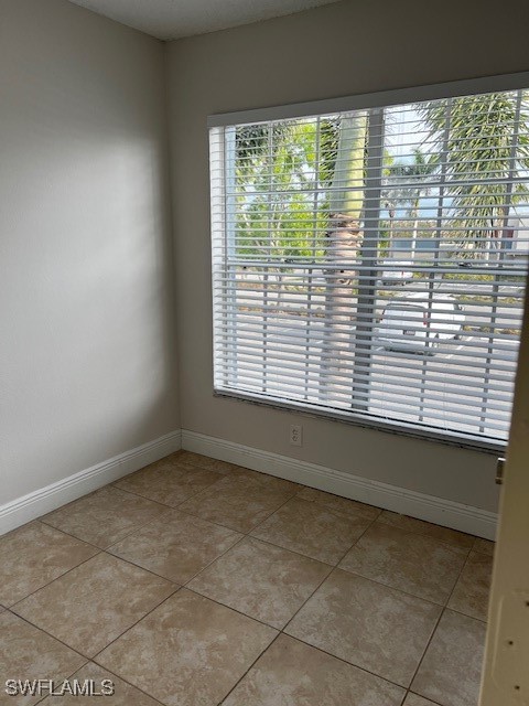 1 Bed Condominium for Sale in Granada Lakes, FL — photo 9