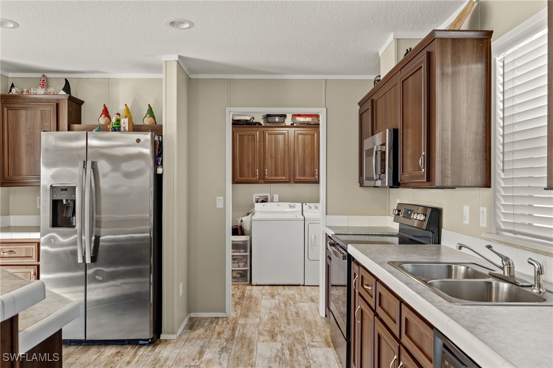 4 Bed ManufacturedHome for Sale in Punta Gorda, photo 9
