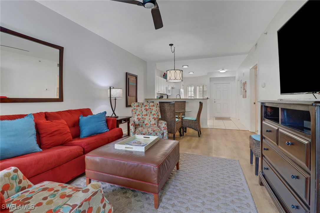 2 Bed Condominium for Sale in Naples, photo 9