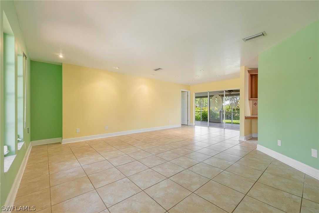 3 Bed Waterfront Home for Sale in Fort Myers, FL — photo 9