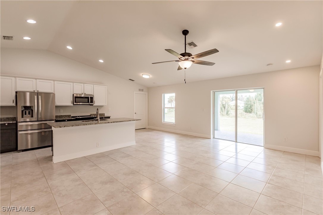 3 Bed SingleFamilyResidence for Sale in St James City, FL — photo 9