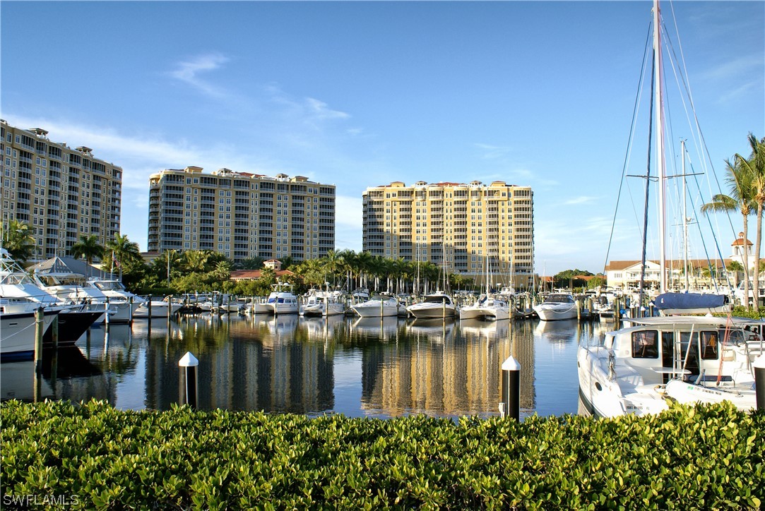 Waterfront Home for Sale in Cape Coral, photo 9