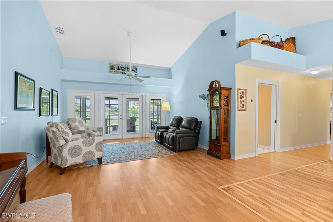 3 Bed SingleFamilyResidence for Sale in North Fort Myers, photo 9