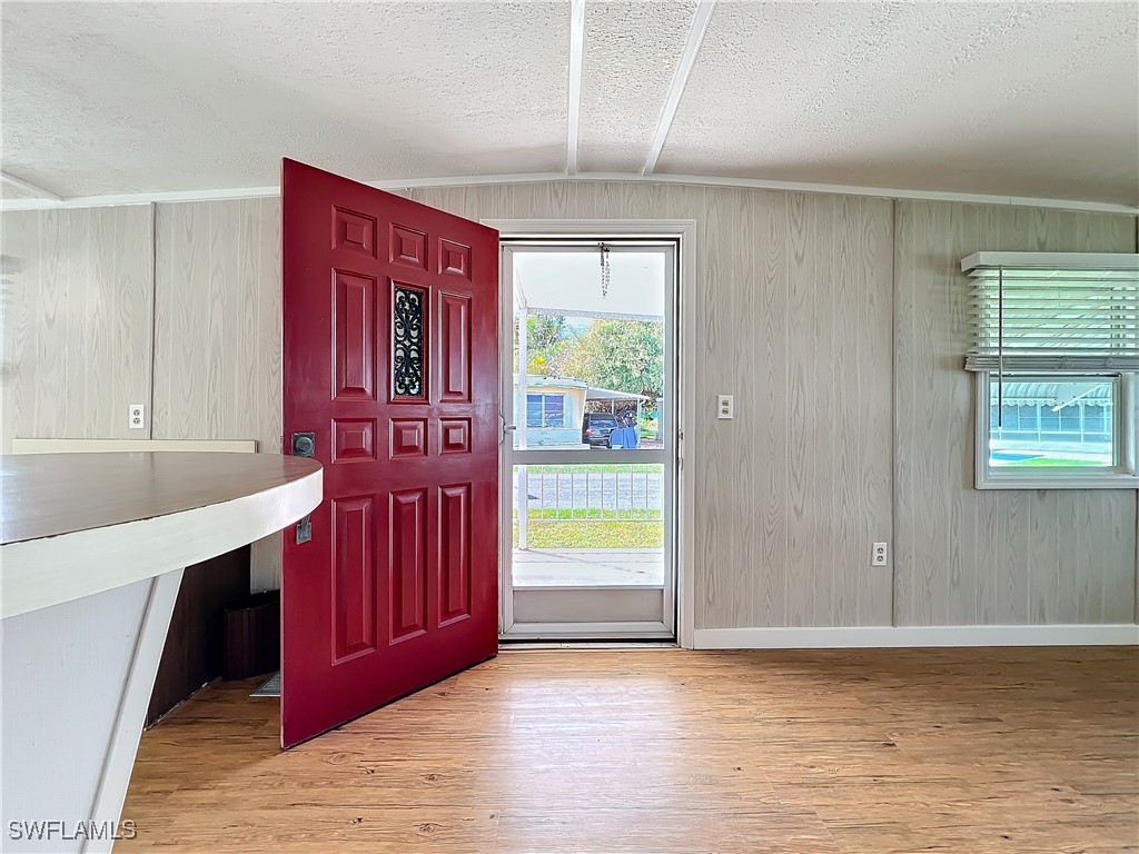 2 Bed ManufacturedHome for Sale in Mobile Manor, FL, $75,000 — photo 9