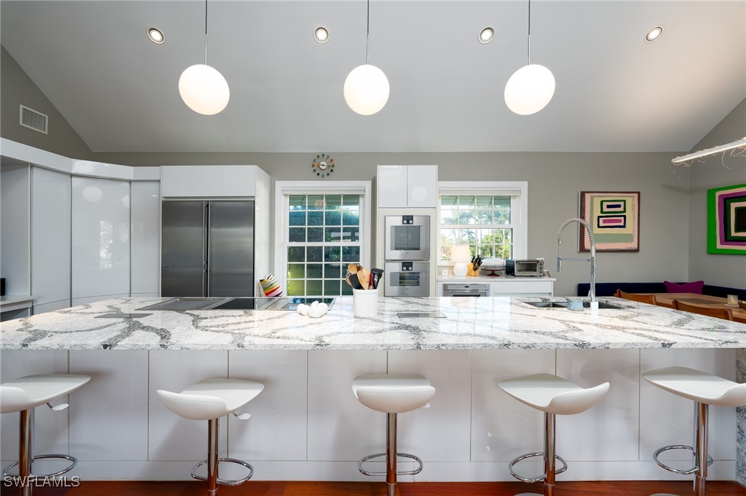 4 Bed Pool Home for Sale in Shell Harbor, photo 9