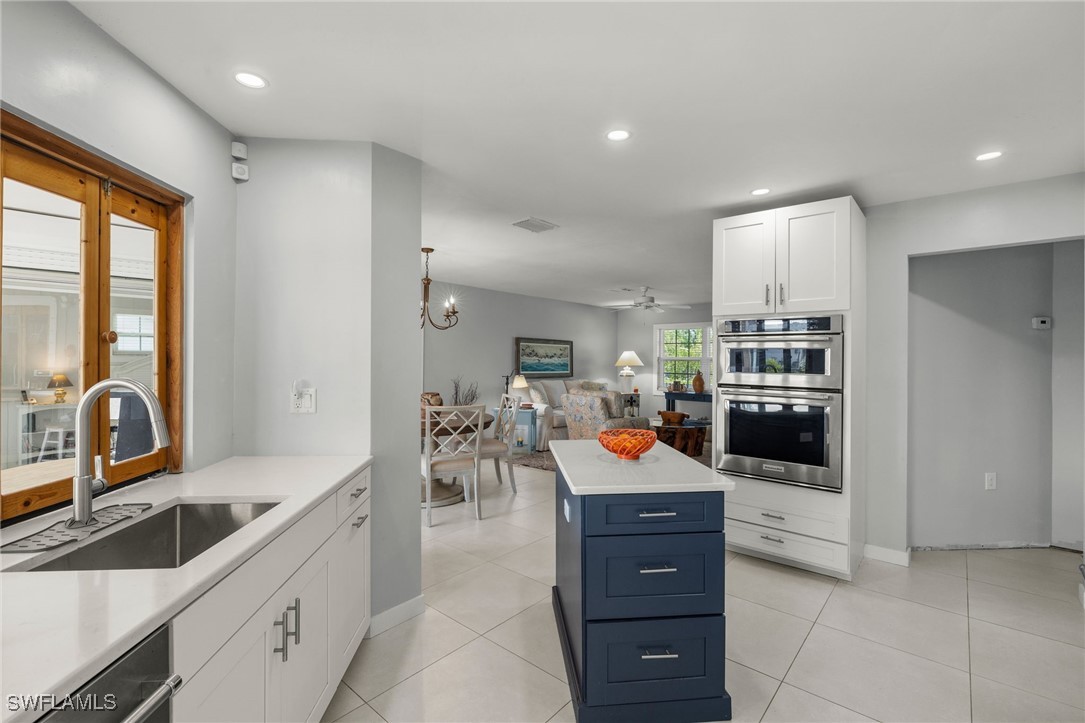 2 Bed Pool Home for Sale in St James City, photo 9