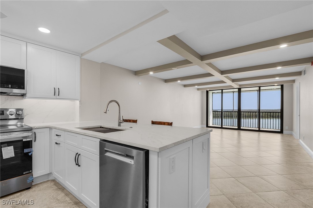 2 Bed Waterfront Home for Sale in The Palms Of Bay Beach, FL — photo 9