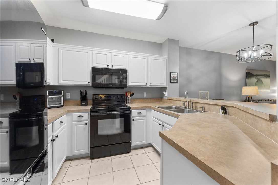 2 Bed Townhouse for Sale in Cypress Landing, photo 9