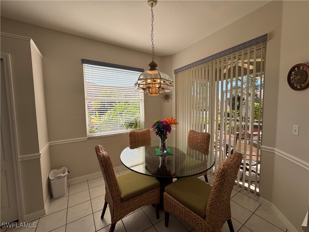 2 Bed Attached for Sale in Stoneybrook, FL — photo 9